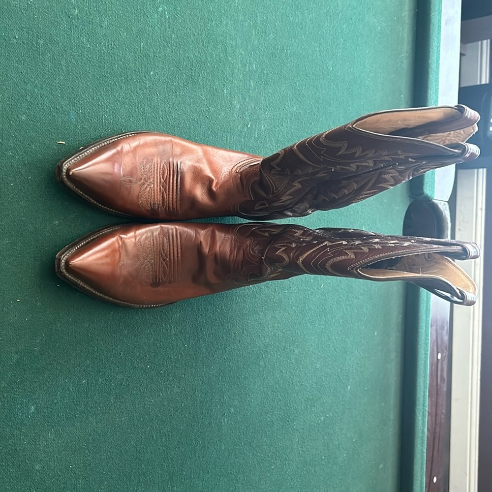 Justin cowboy boots